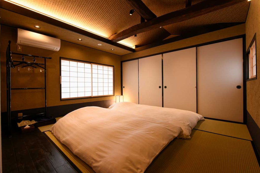京都の町家ホテル「鈴プレミアム 飛雲 Ⅰ」の和室 / Japanese-style Room of Kyoto Machiya Hotel Rinn Premium Hiun I